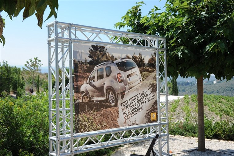 Renault Duster at Ixsir Winery